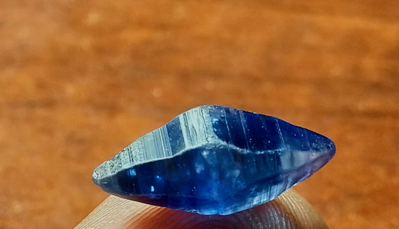 Blue Sapphire 5.32ct Heated Crystal Stone Sri-Lanka.