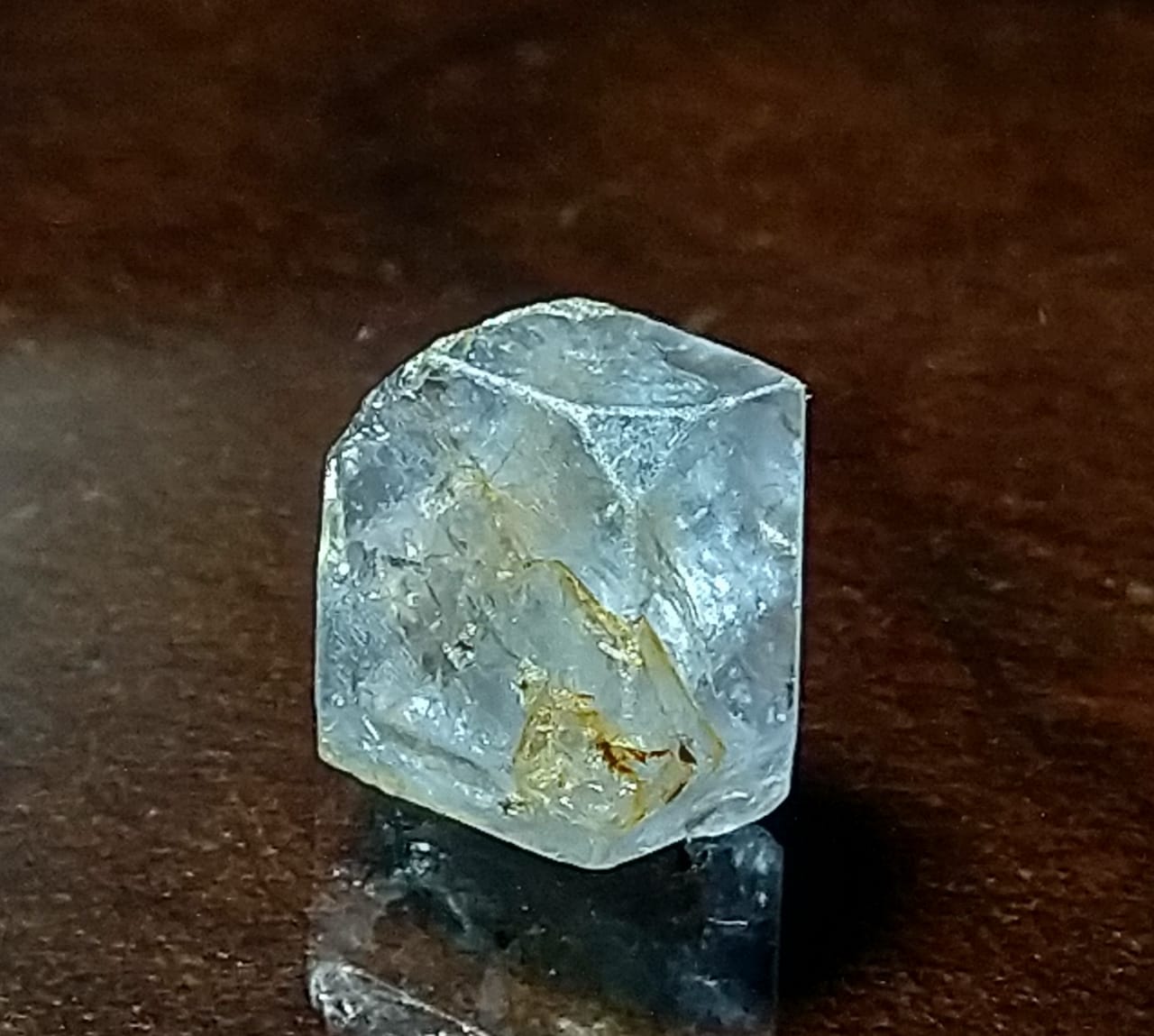Spinel Unusual shape Colourless 2.55ct Crystal Stone Sri-Lanka.