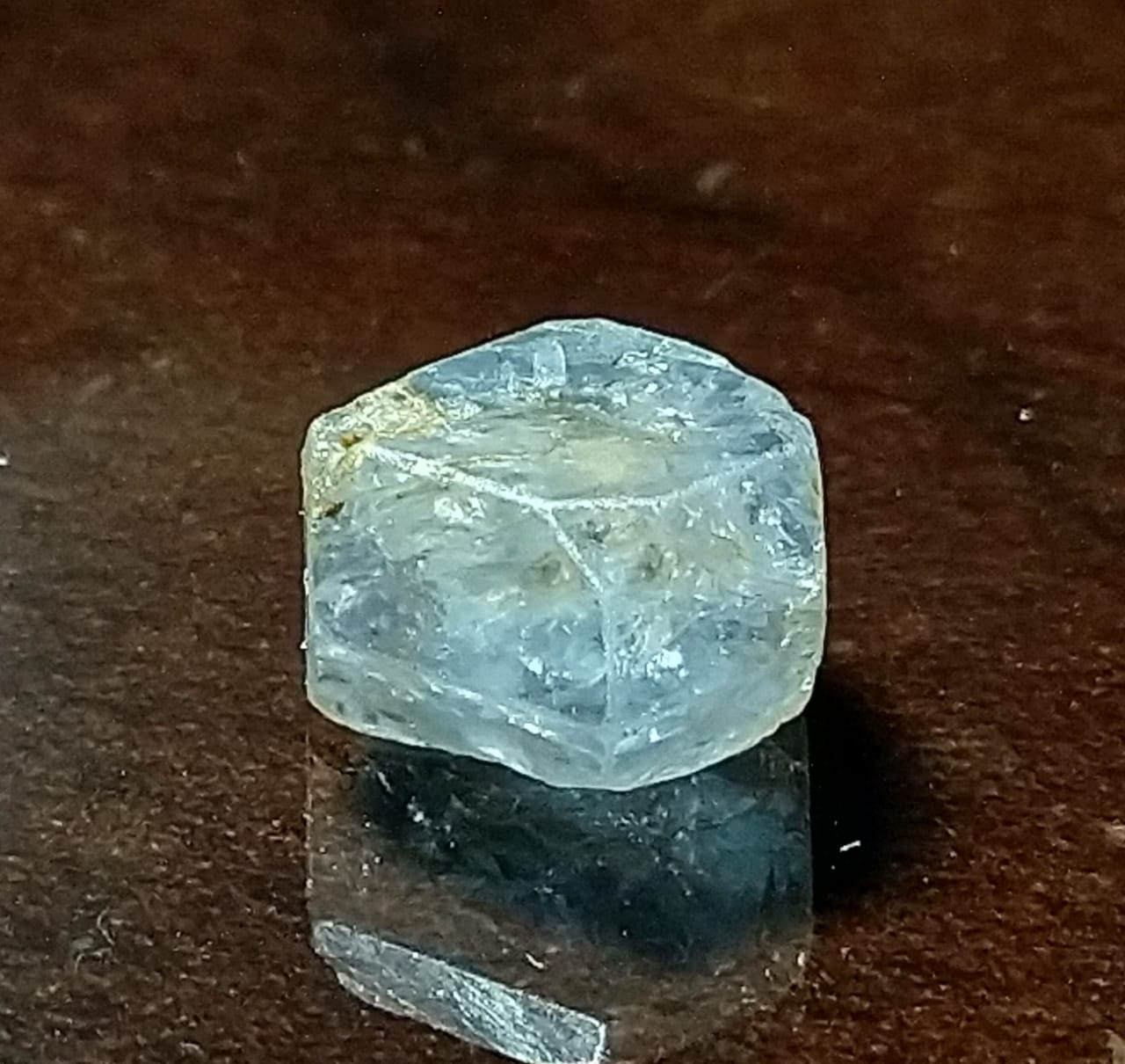 Spinel Unusual shape Colourless 2.55ct Crystal Stone Sri-Lanka.