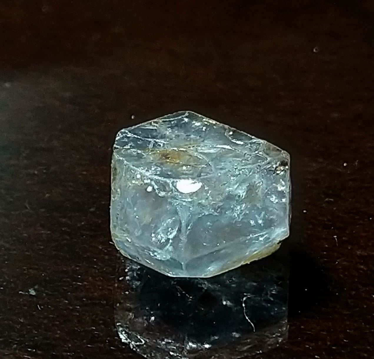 Spinel Unusual shape Colourless 2.55ct Crystal Stone Sri-Lanka.