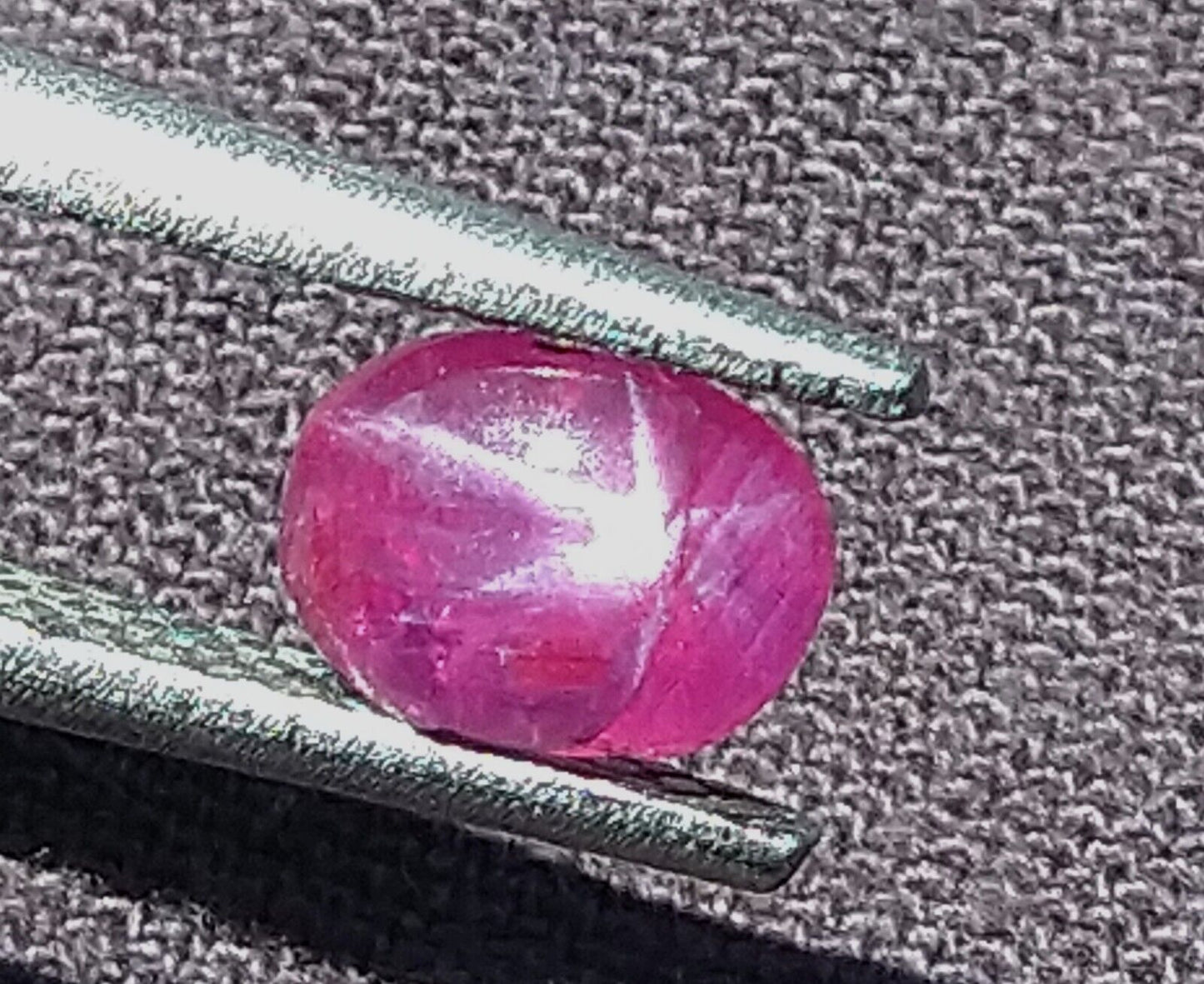 Star Sapphire 0.99ct Natural Beautiful Colors Stone.