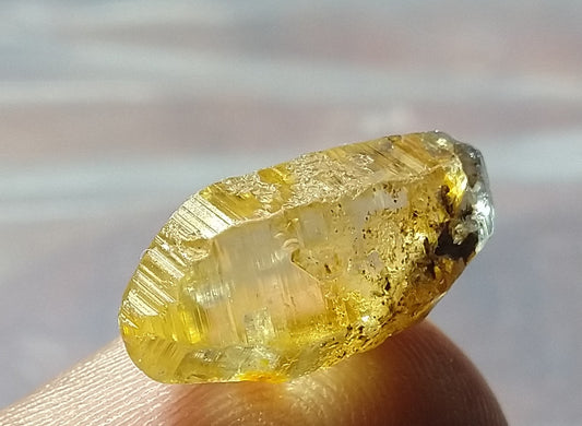 Natural Yellow Sapphire 9ct Natural Crystal Stone.