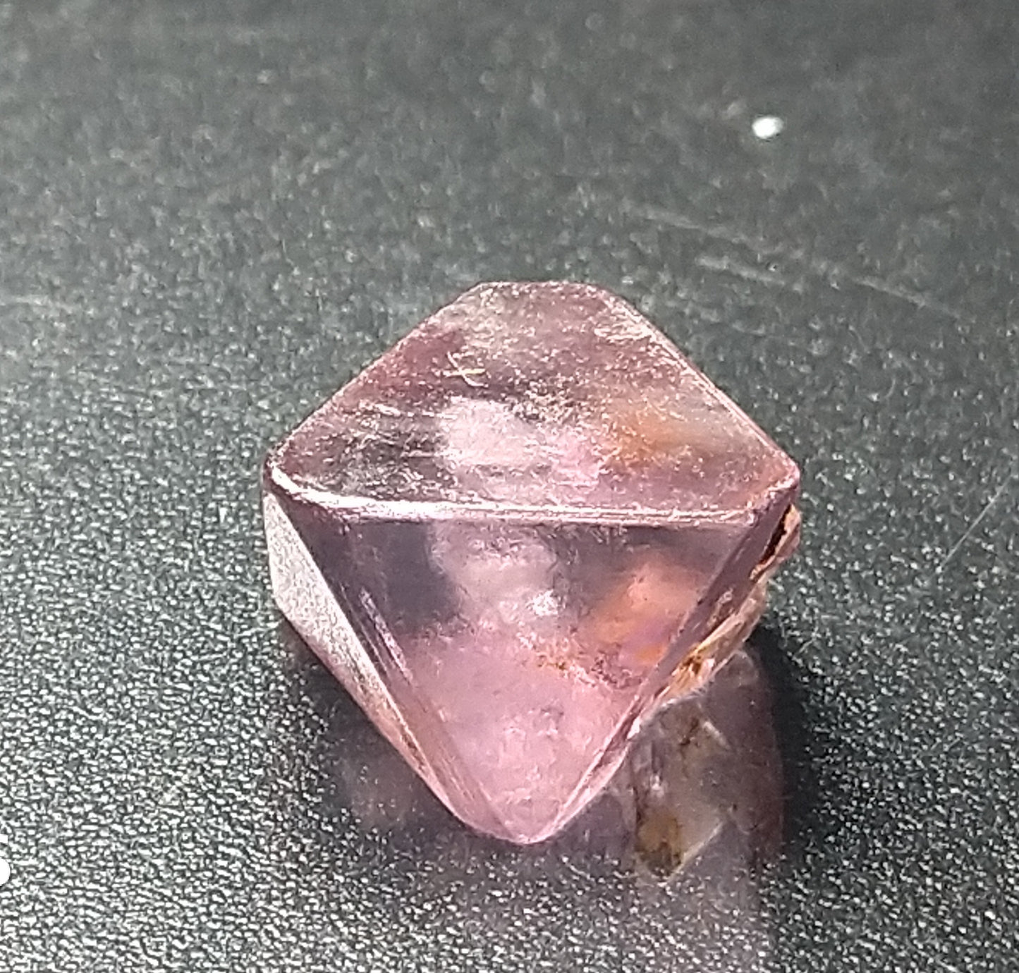 Natural 3.15ct Spinel Crystal Sri-Lanka.