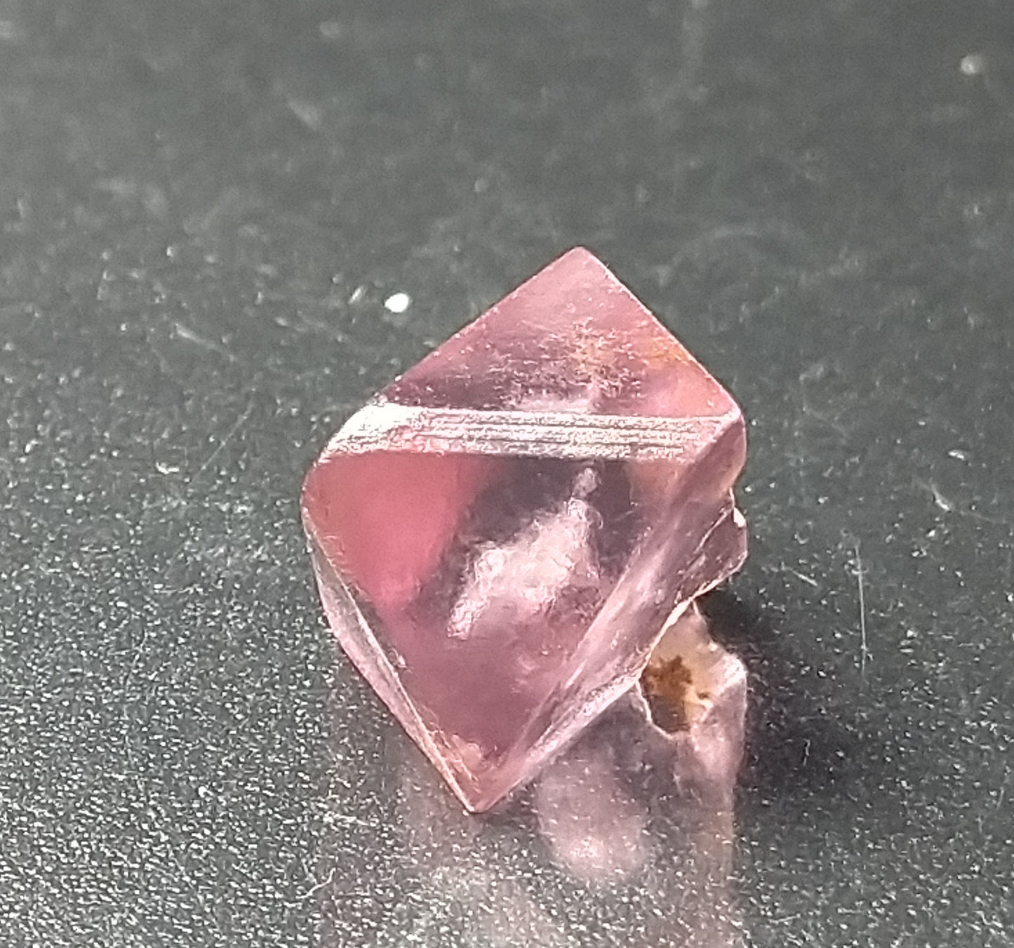 Natural 3.15ct Spinel Crystal Sri-Lanka.