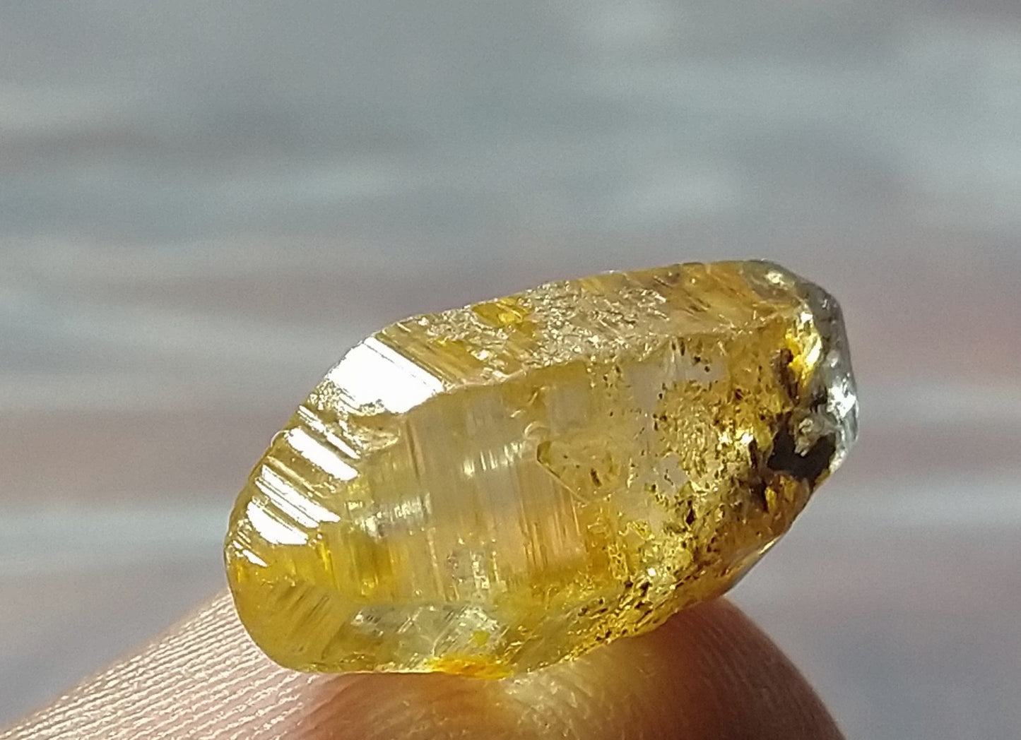 Natural Yellow Sapphire 9ct Natural Crystal Stone.