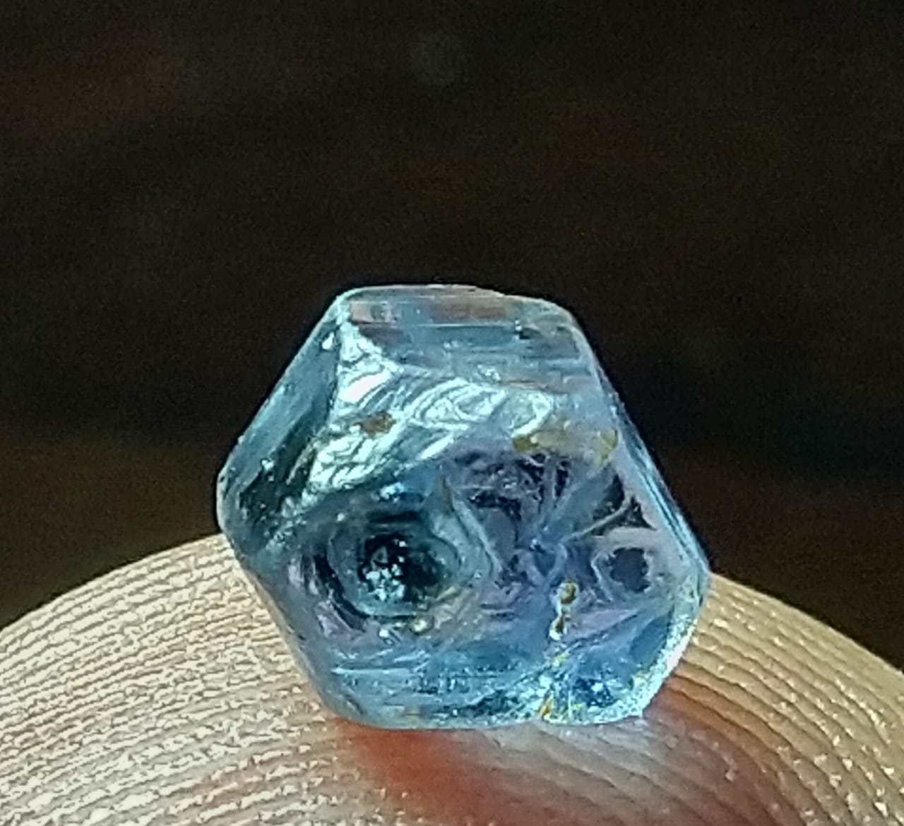 Blue Sapphire 1.18ct Natural Crystal Stone Sri-lanka.