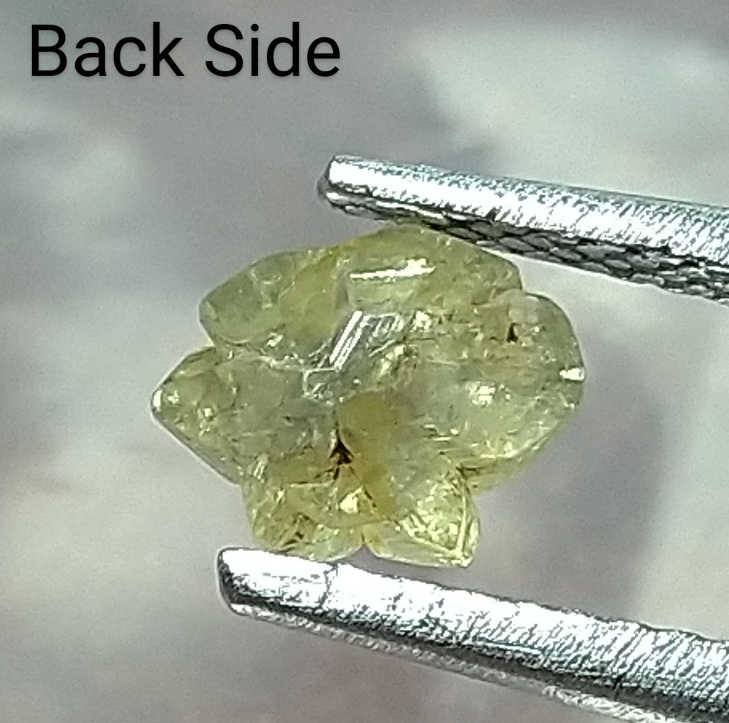 Natural 0.90ct Chrysoberyl Crystal - Sri-Lanka.