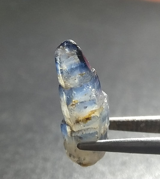 Natural Sapphire 4.80ct Crystal Stone.