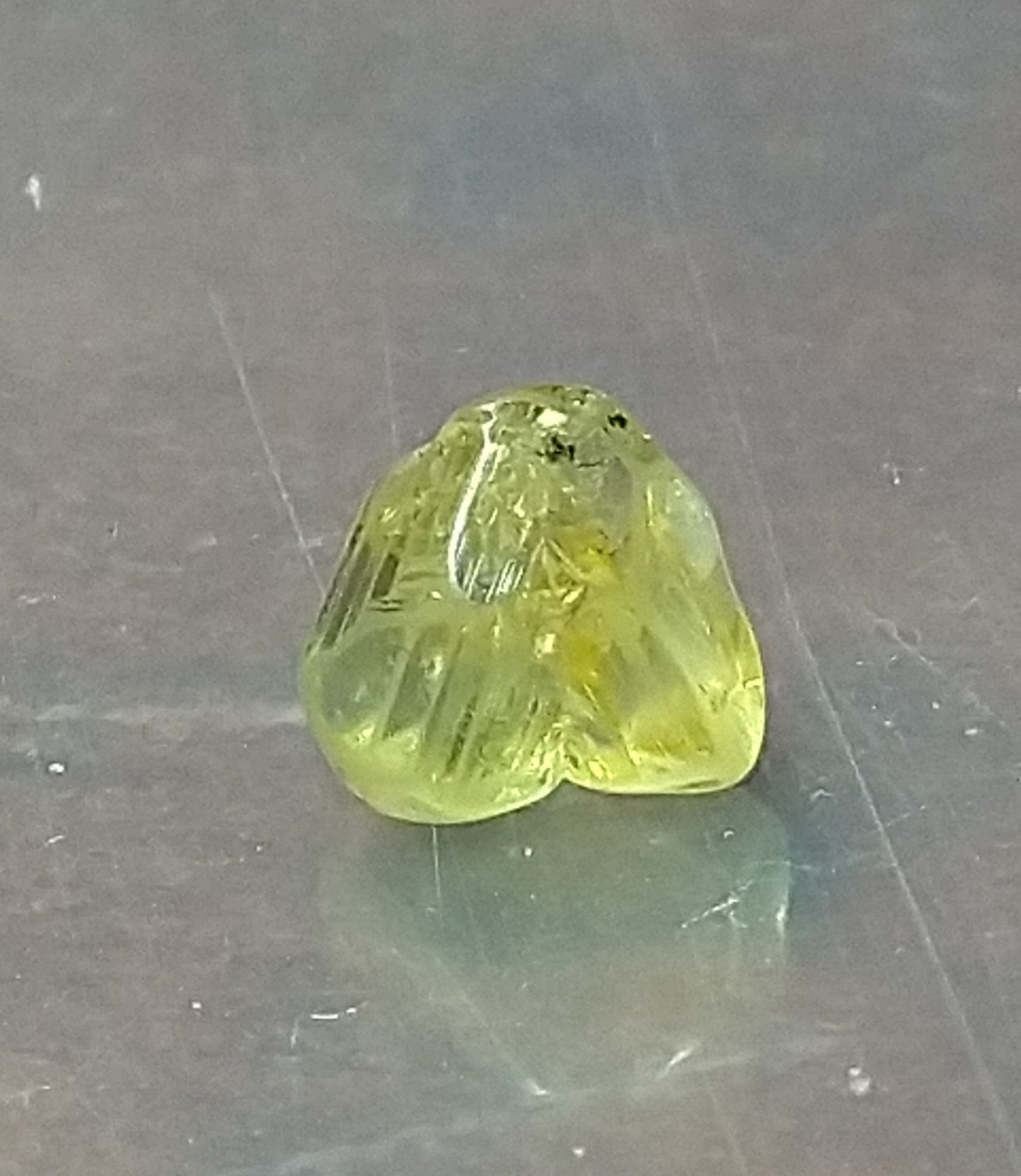 Natural Chrysoberyl Crystal 0.90ct Small Stone - Sri-Lanka.