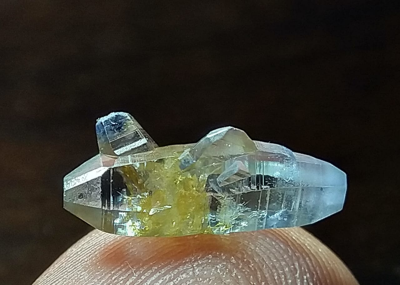 Natural Sapphire 2.75ct Colourless Crystal Stone Sri-Lanka.