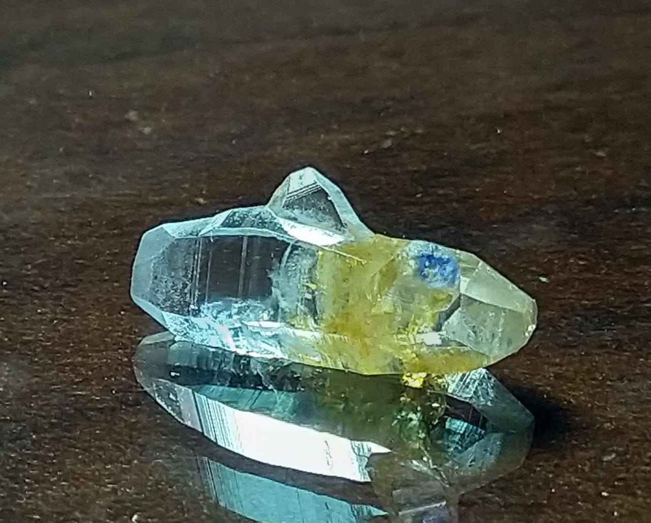 Natural Sapphire 2.75ct Colourless Crystal Stone Sri-Lanka.