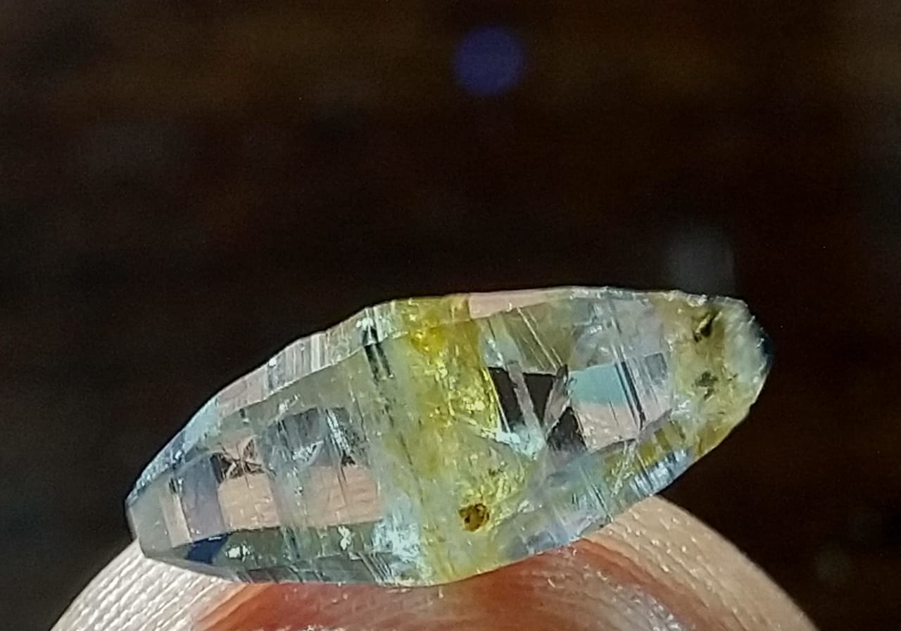 Natural Sapphire 2.12ct Colourless Crystal Stone Sri-Lanka.