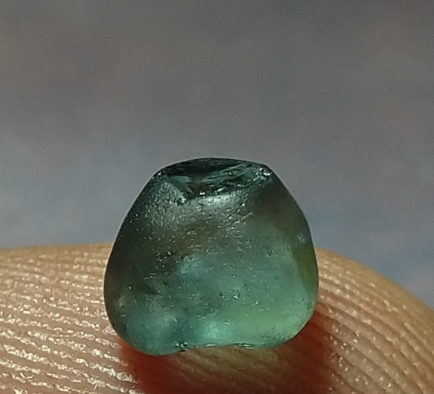 Natural Green Sapphire 1.45ct Crystal Shape Rare stone -Sri-Lanka.