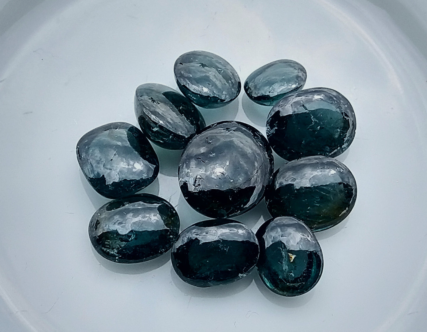 Natural Greenish Blue Spinel 20.75ct-10pcs Cabochon Lot