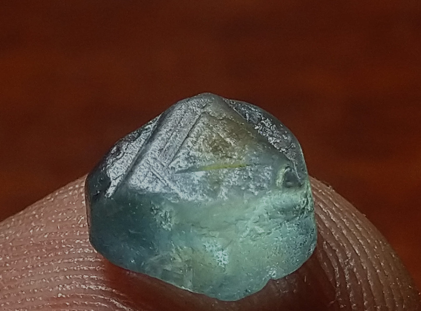 Natural Green Sapphire 3.20ct Crystal Shape Rare stone -Sri-Lanka.