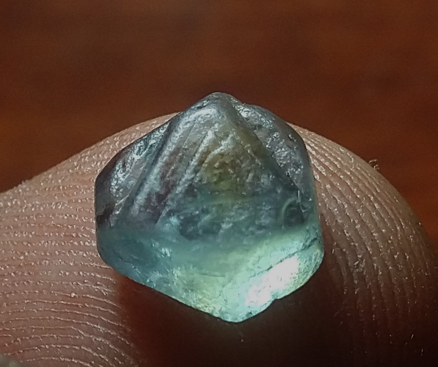 Natural Green Sapphire 3.20ct Crystal Shape Rare stone -Sri-Lanka.