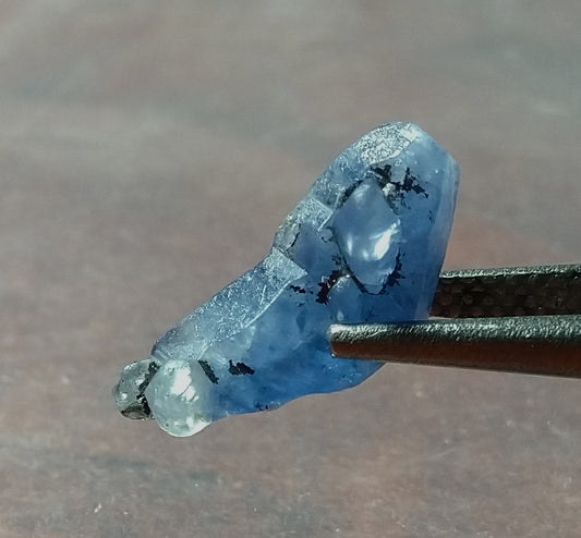 Blue Sapphire 3.75ct Twin Crystal.