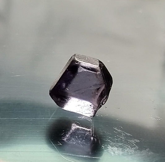 Spinel Crystal 3.65ct Facet Grade Clear Rare Stone. ( Rhombic Dodecahedron Shape ) Sri-Lanka.