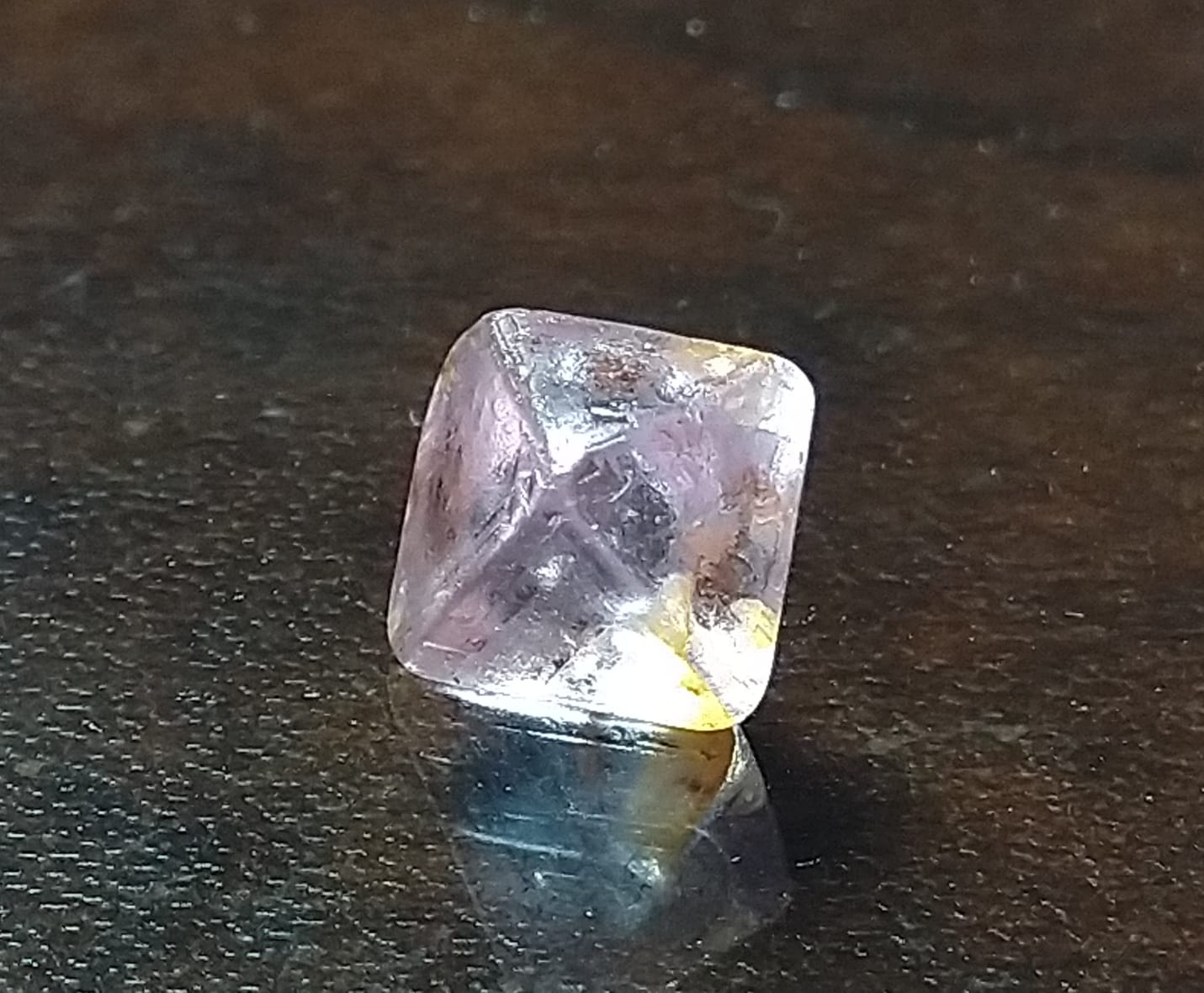 Spinel Crystal 1.94ct Stone Sri-Lanka.