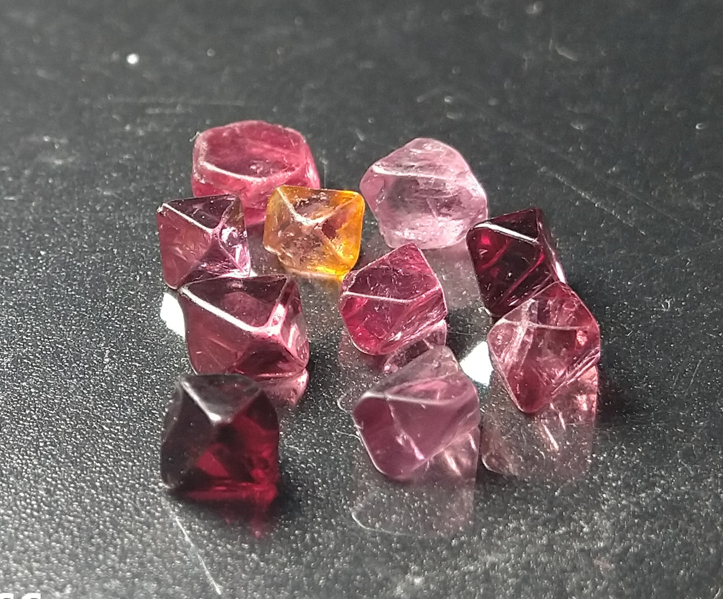 Natural 4.60ct-10pcs Spinel Crystal Lot Sri-Lanka