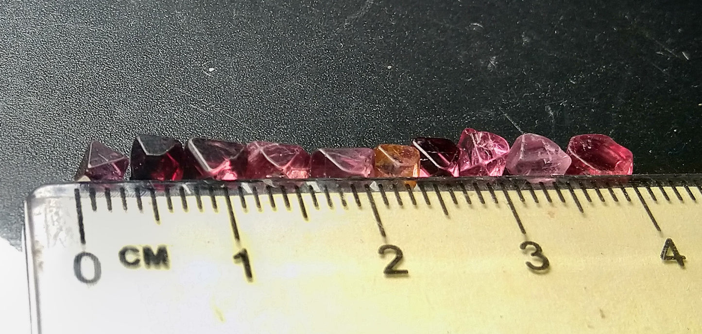 Natural 4.60ct-10pcs Spinel Crystal Lot Sri-Lanka