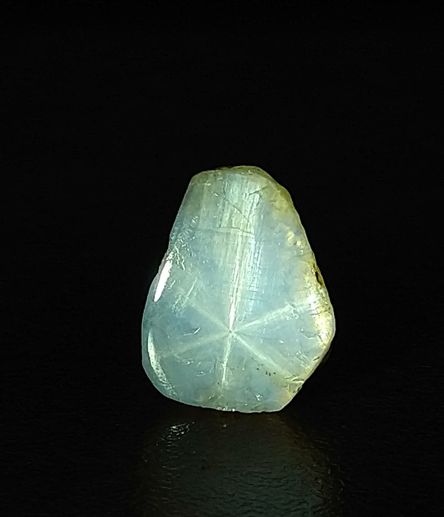 Natural Trapiche Sapphire 8.10ct Stone.