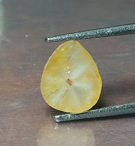 Natural Trapiche Sapphire 3.20ct Yellow Stone.