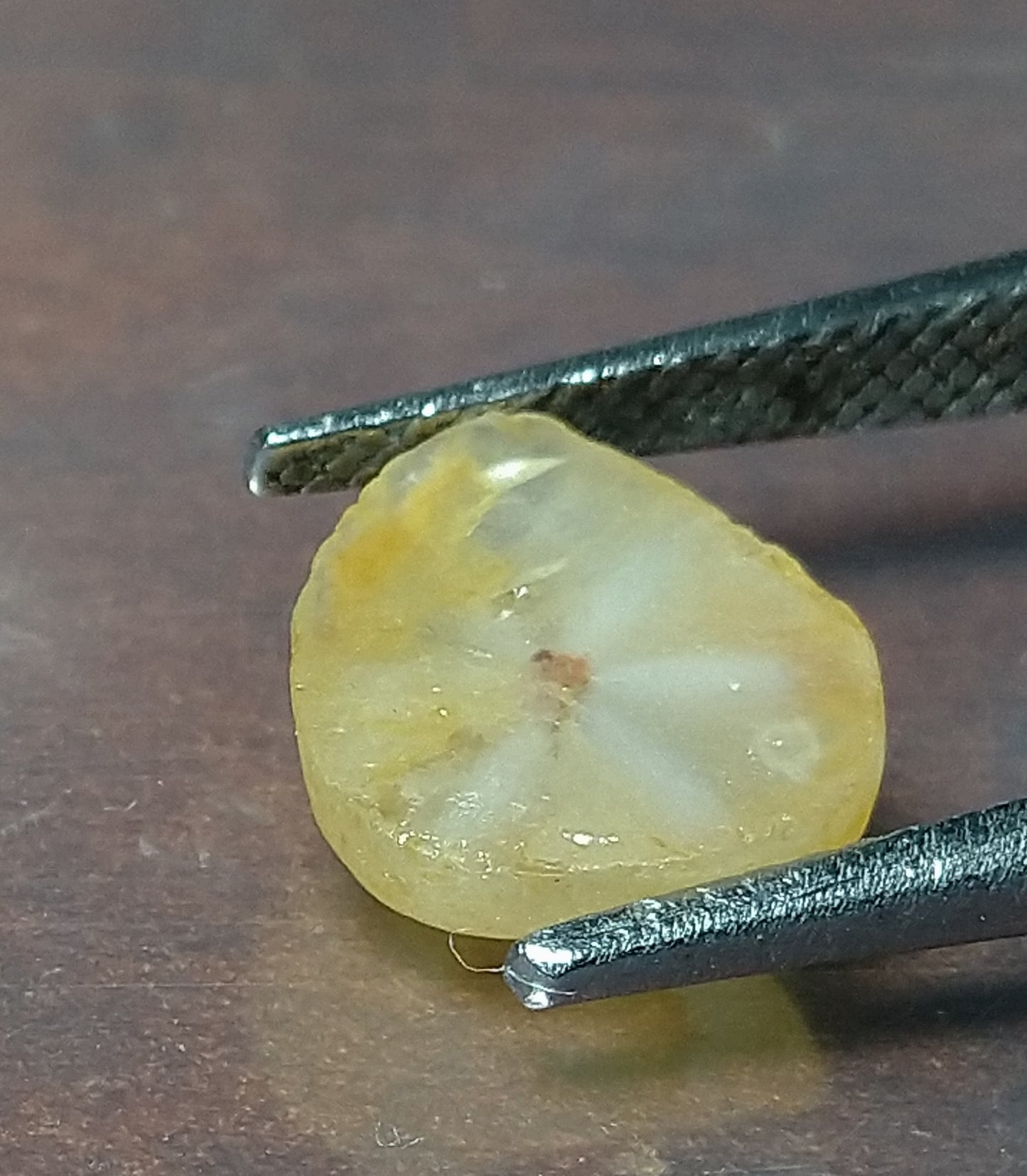 Natural Trapiche Sapphire 3.20ct Yellow Stone.