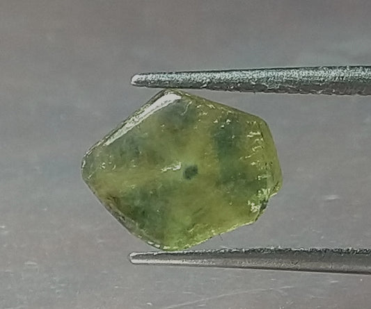 Natural Greenish Yellow Colour Trapiche Sapphire 2.40ct Rare Stone.