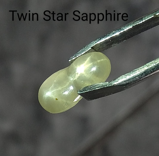 NATURAL TWIN YELLOW STAR SAPPGHIRE 3ct VERY RARE STONE.