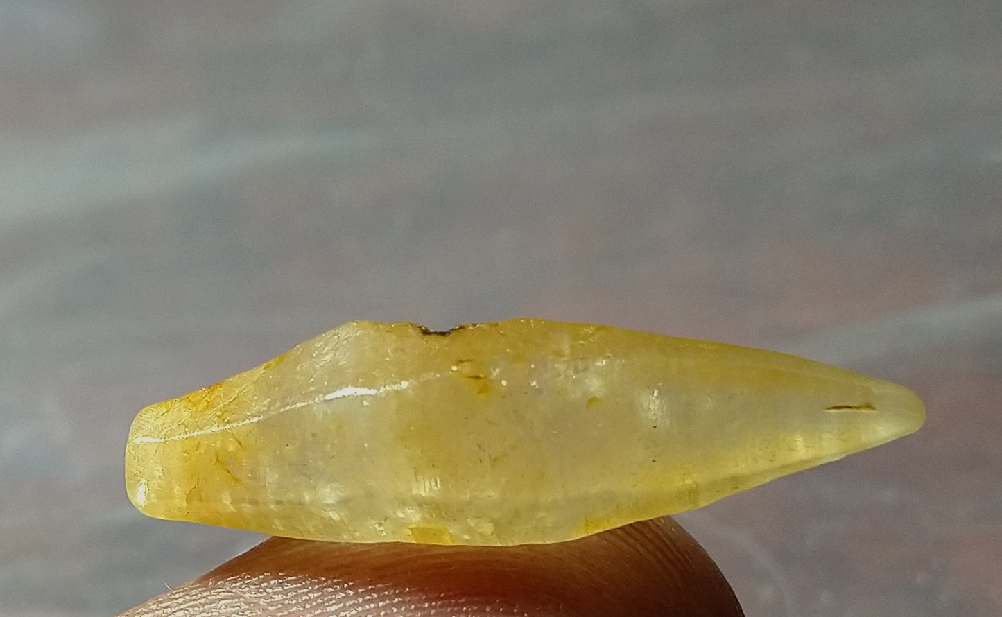 Natural Light Yellow Sapphire 11.20ct Crystal Stone