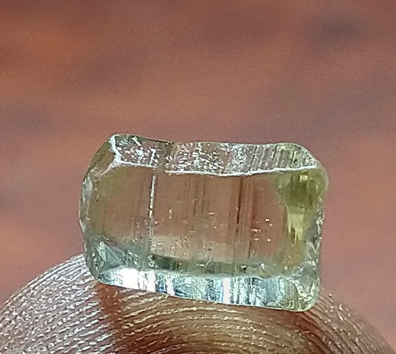 Natural Light Yellow Sapphire 2.50ct Small Facet Grade Stone.