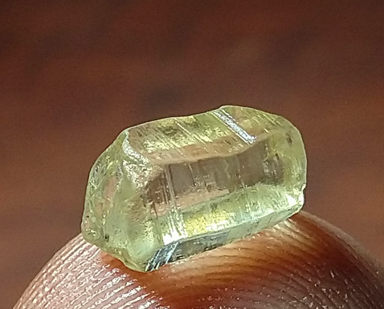 Natural Light Yellow Sapphire 2.50ct Small Facet Grade Stone.