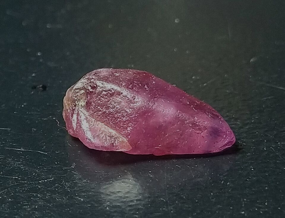 Purple Sapphire Crystal 4.05ct Natural Stone