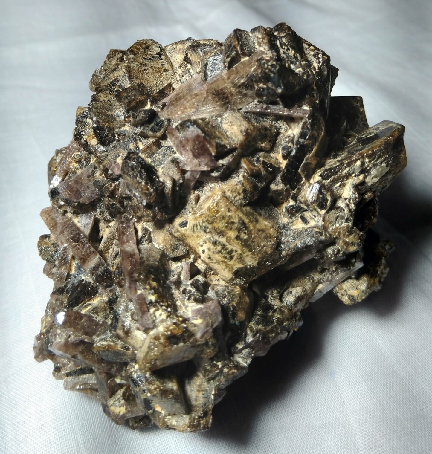 Zircon With Sphene ( Titanite) Aggregate 310g